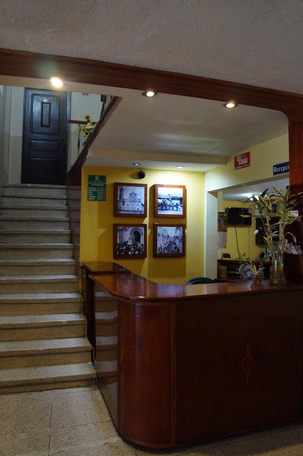 Hostal Pucara Loja Εξωτερικό φωτογραφία